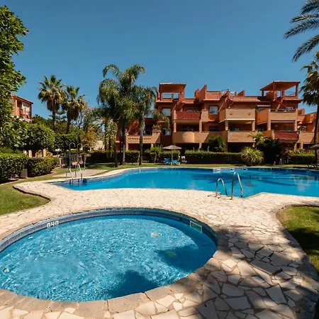 Modern Sea View In La Reserva De Marbella