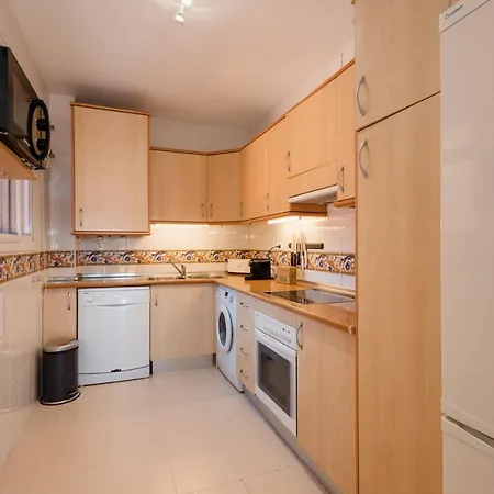 Apartment Modern Sea View In La Reserva De Marbella