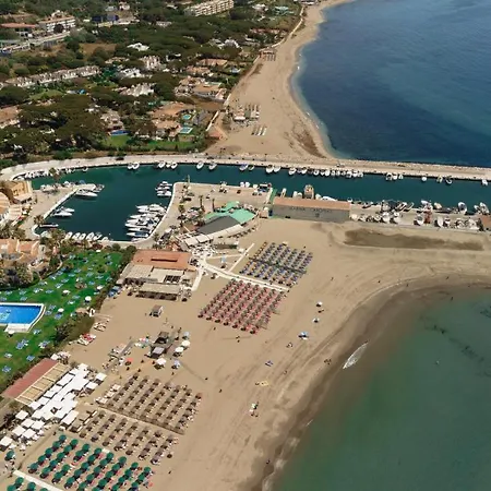 Modern Sea View In La Reserva De Apartment Marbella